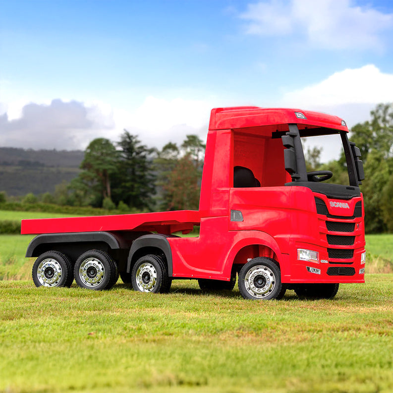 Xmas Club - Official Scania 24V Red Ride-On Truck & Trailer