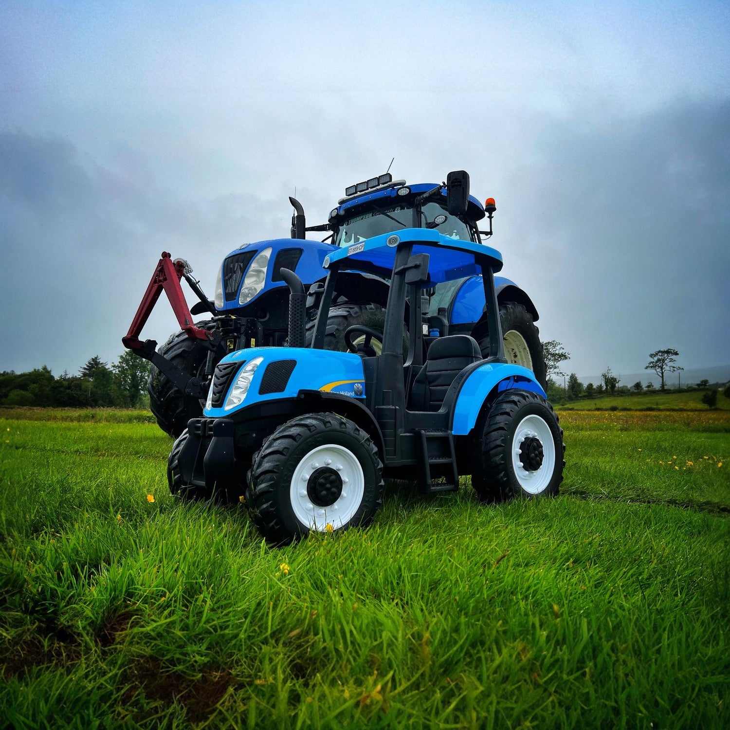 Electric Ride-on Tractors and Trailers for Children