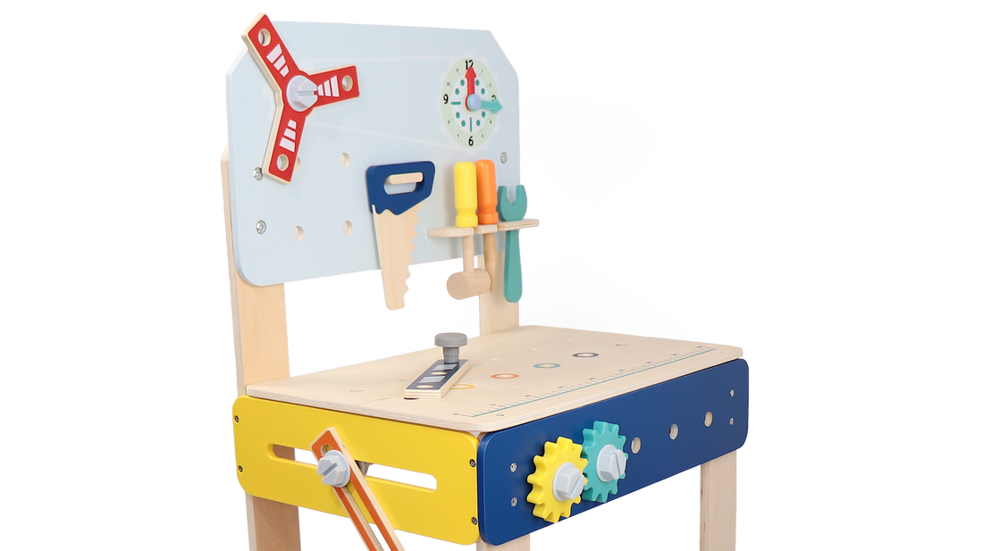 Leo & Friends Master Workbench – Adjustable Wooden Tool Bench with Play Tools for Kids 3+